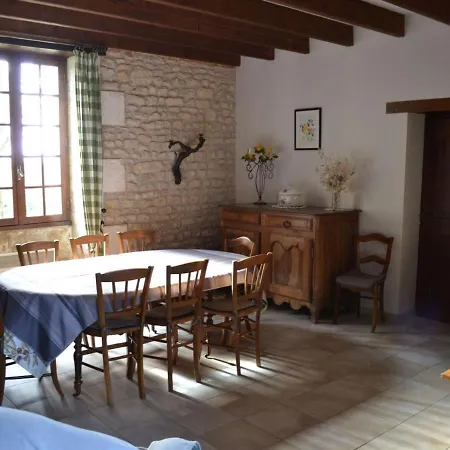 Vars, 5 Pieces, 9 Personnes - Fr-1-653-101 Holiday home *